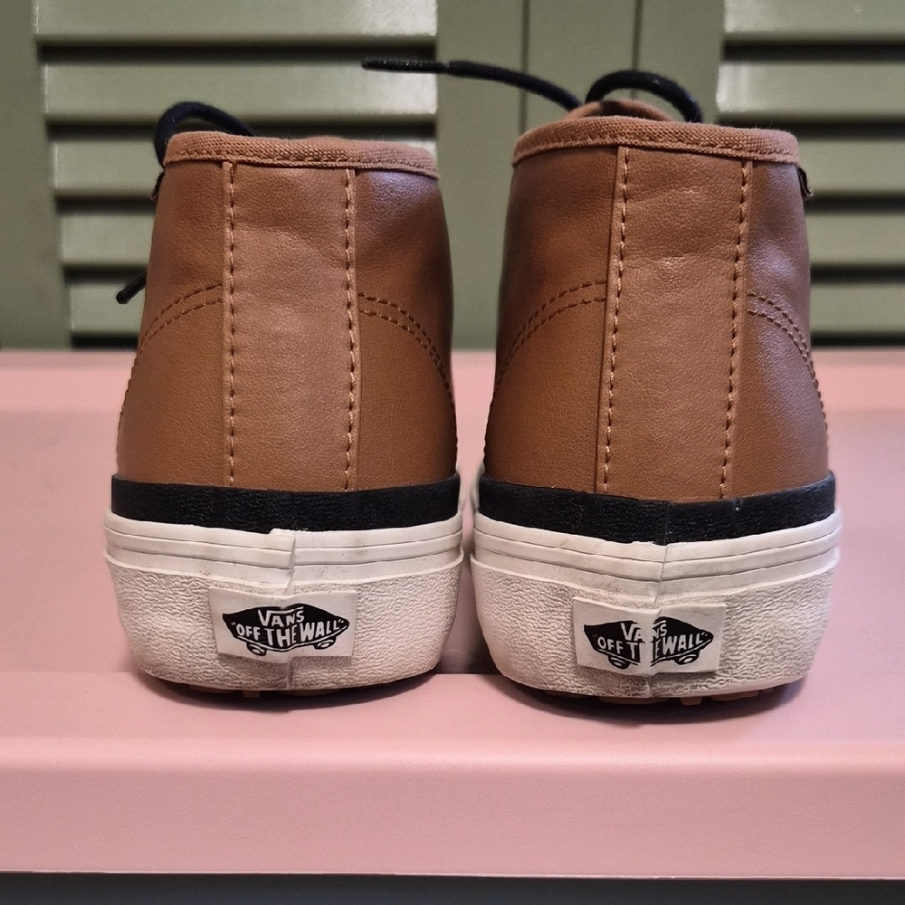 Vans Two-Tone Brown and Black Sneakers - Picture 5 of 10